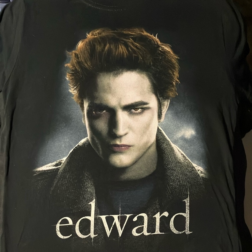 Twilight Edward Cullen Shirt